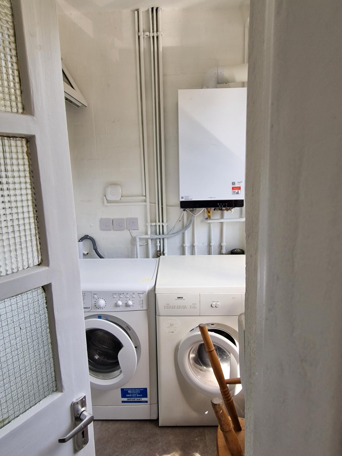 Utility room (enclosed second balcony) — N10 2EU Muswell Hill