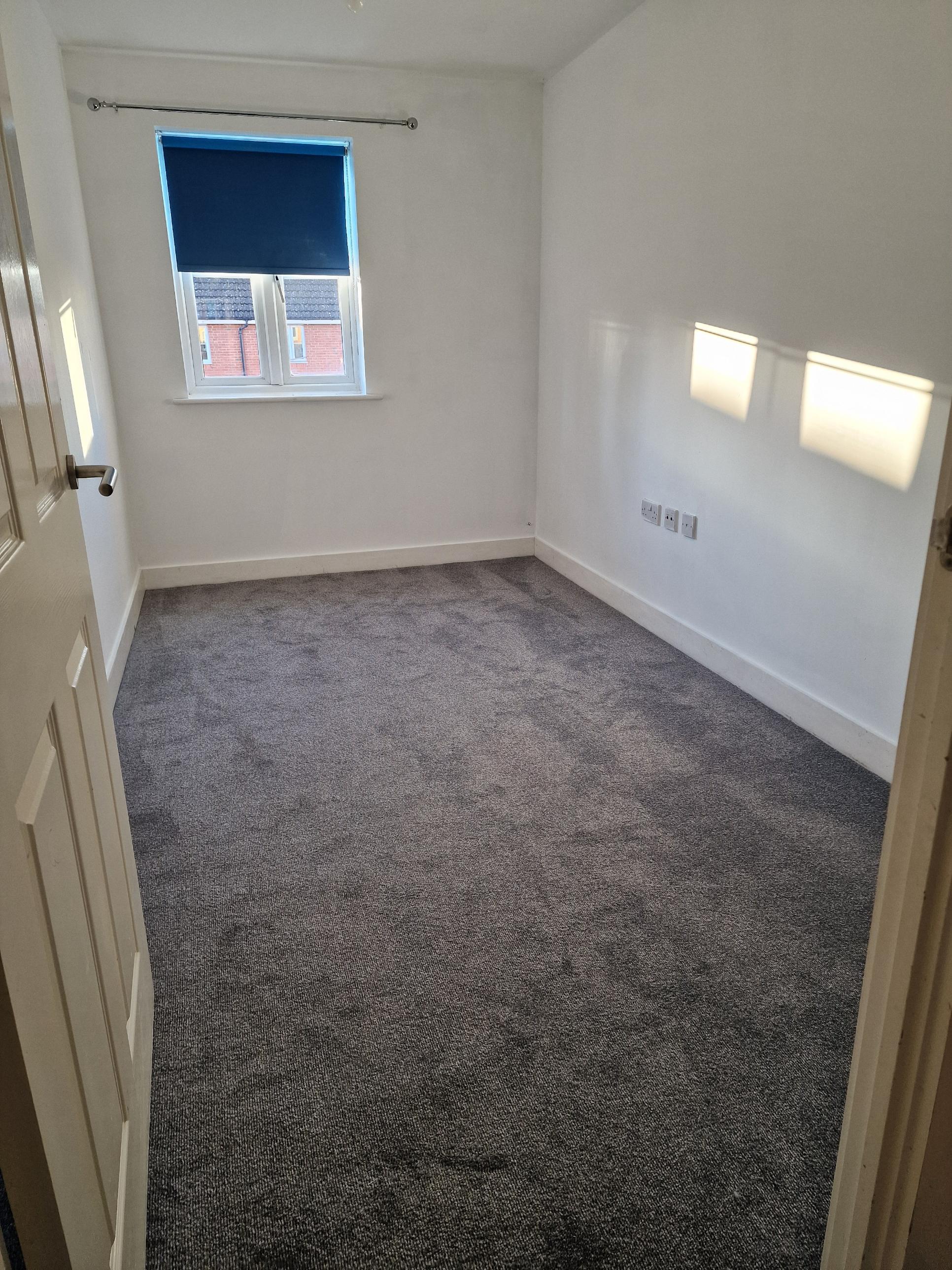 Bedroom — 14 Bushy Close